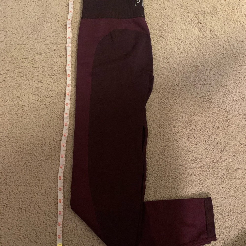 Victoria’s Secret PINK seamless leggings